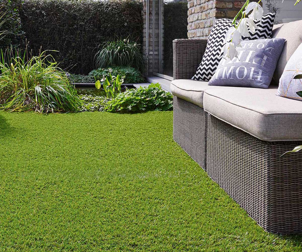 artificial grass lawn